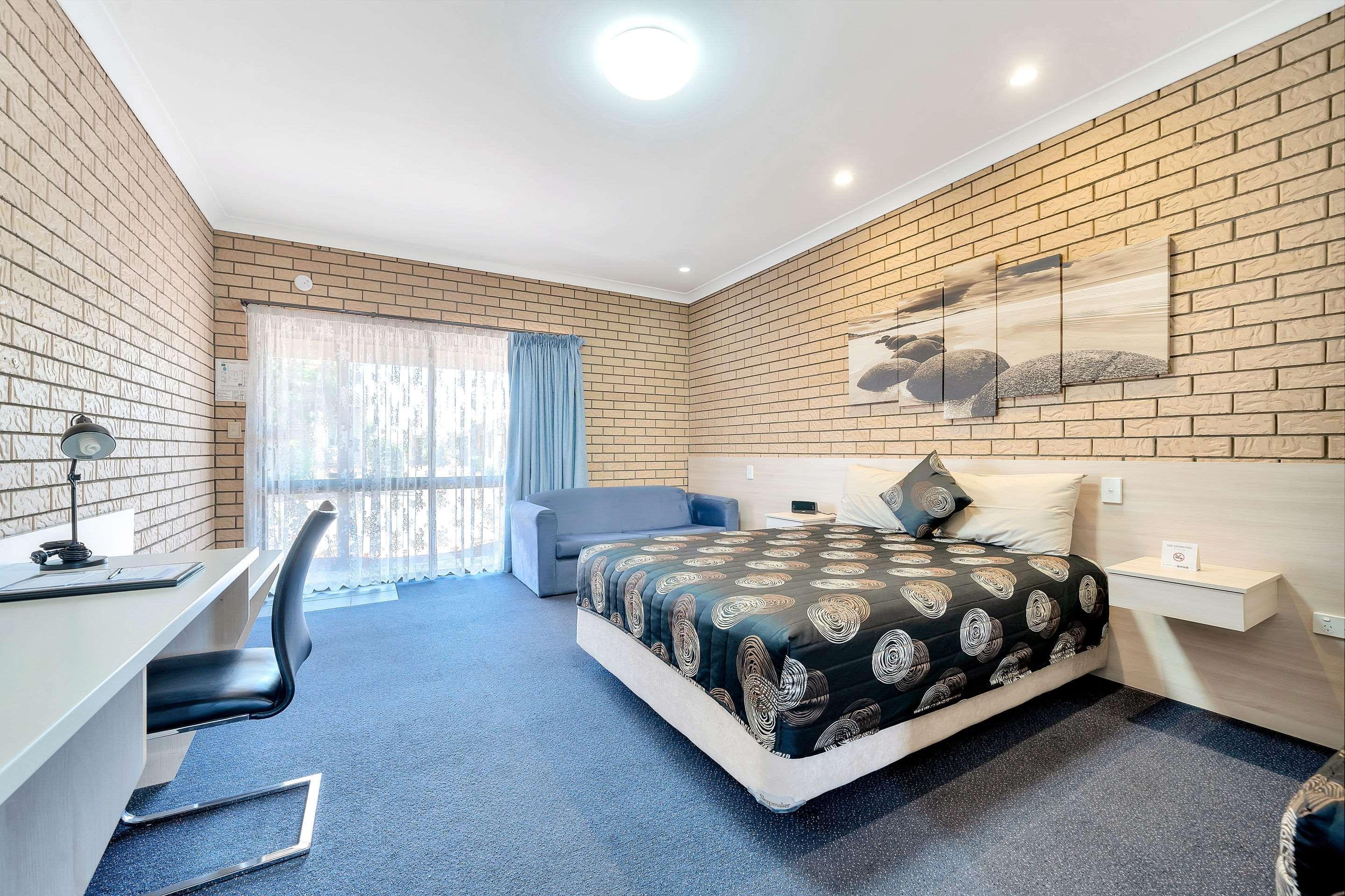 Warwick Settlers Inn Esterno foto