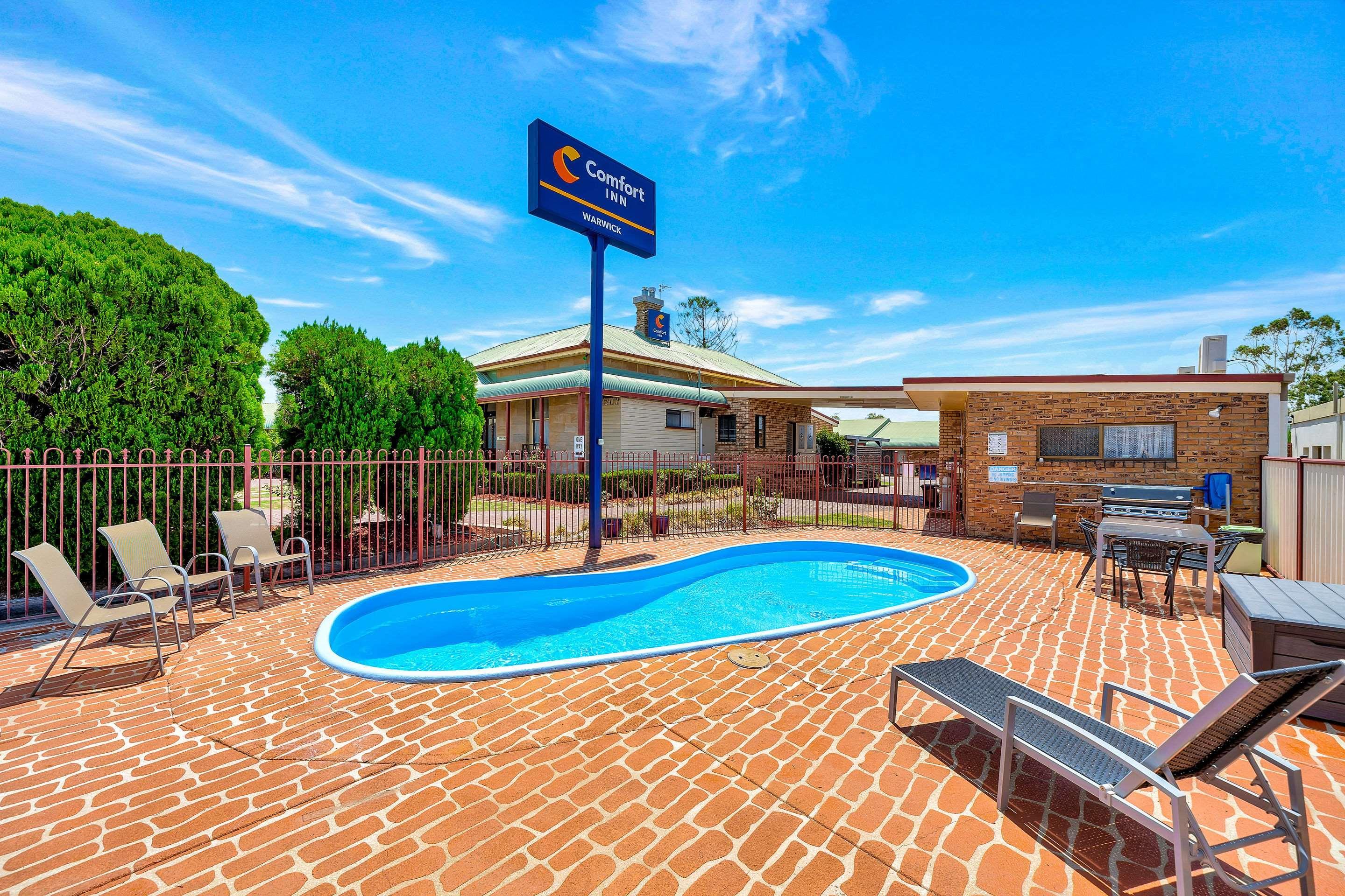 Warwick Settlers Inn Esterno foto