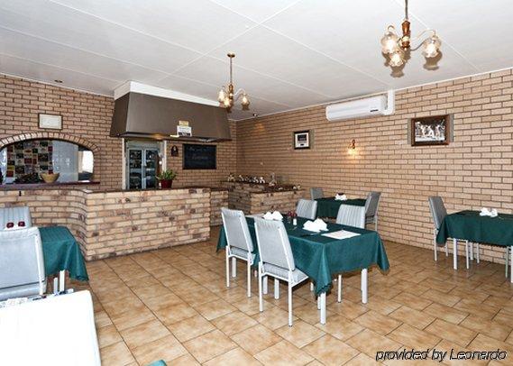 Warwick Settlers Inn Ristorante foto